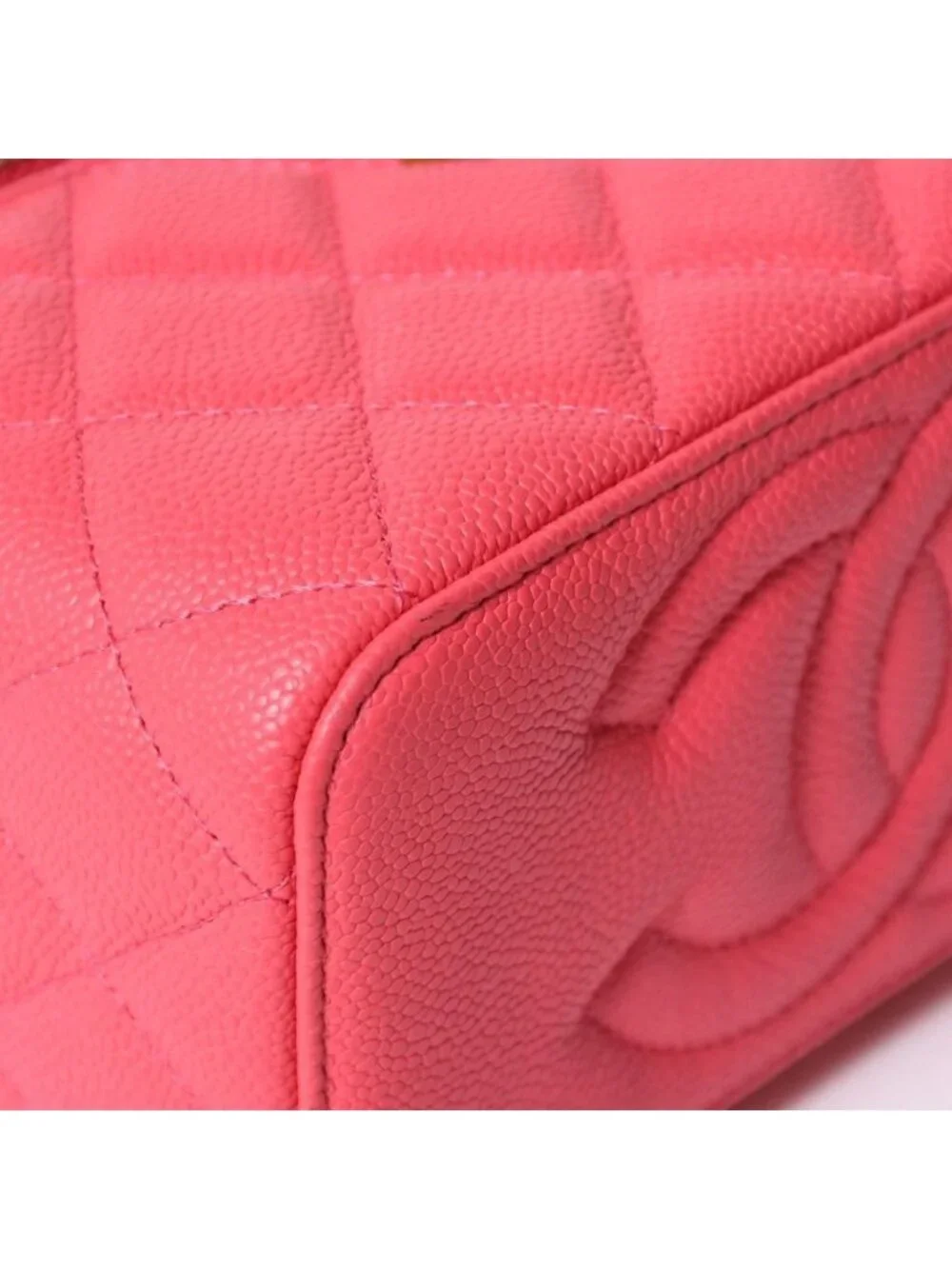 Chanel Quilted Caviar Leather Small Vanity Case Pink Makeup Bag Gold